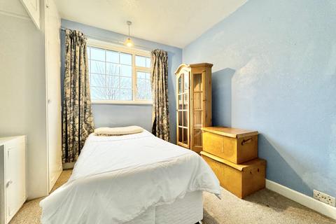 2 Abbotsway, Garforth, Leeds, LS25 1BL