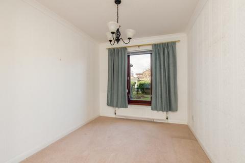 108 Easter Warriston, Edinburgh, EH7 4QZ