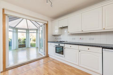 108 Easter Warriston, Edinburgh, EH7 4QZ