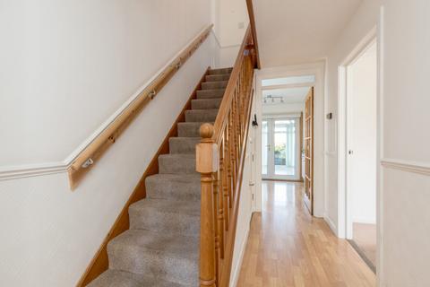 108 Easter Warriston, Edinburgh, EH7 4QZ