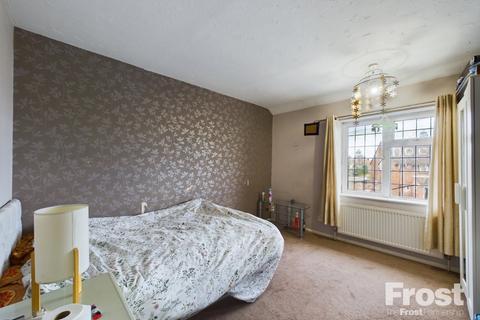 27 Frobisher Crescent, Staines-upon-thames, TW19 7DU