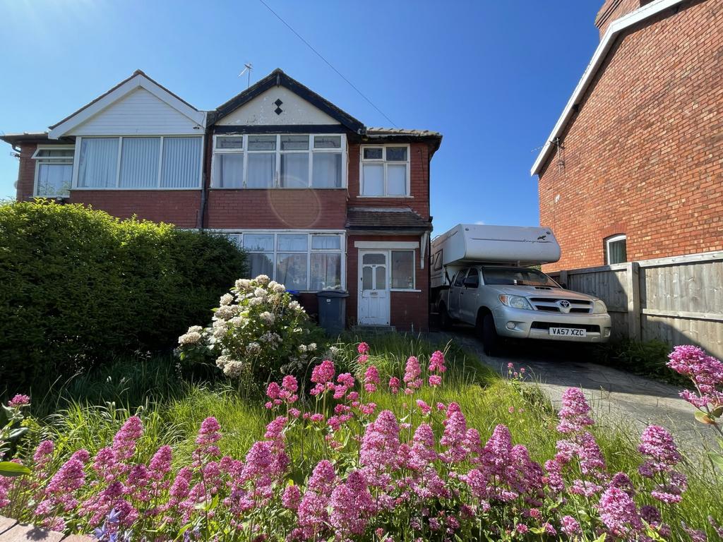 Anchorsholme Lane East, Cleveleys FY5 2 bed semidetached house for
