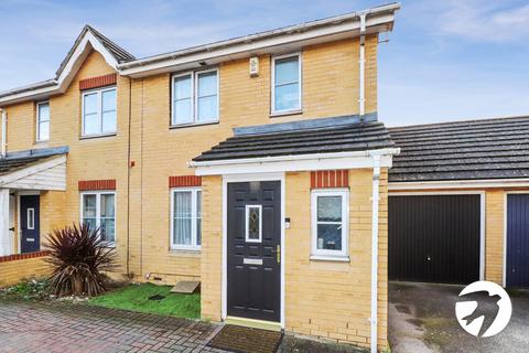 12 Bellarmine Close, London, SE28 0JG