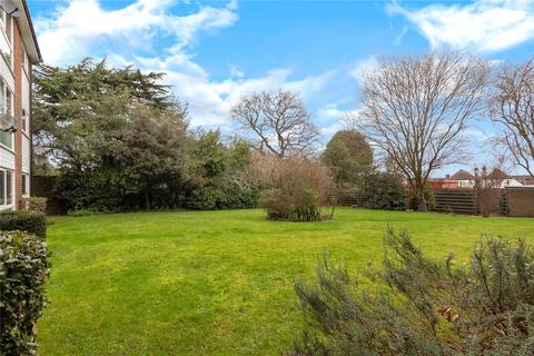 3 Leaf Grove, London, SE27 0SG