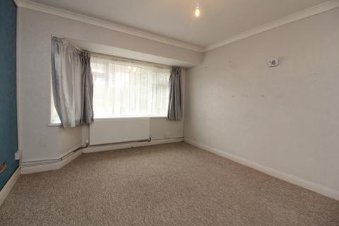 1 bedroom in a house share to rent - Poplar Avenue, Hove BN3
