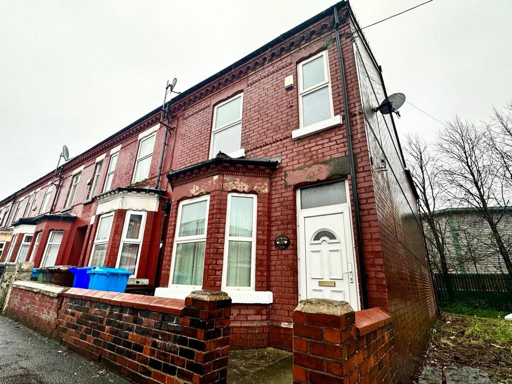 Clayton Lane, Manchester, M11 4 bed end of terrace house for sale £190,000