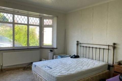 3 bedroom detached bungalow for sale - 7 Wharf Close, Poole, Dorset, BH12 2EF