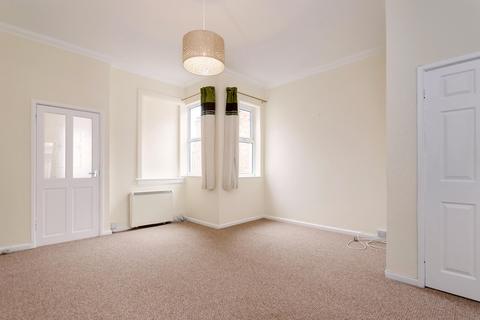 2 bedroom flat to rent, Beaconsfield Street, Acomb, York, YO24