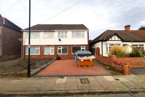 undefined, Russell Road, Enfield, EN1