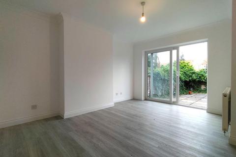 undefined, Russell Road, Enfield, EN1