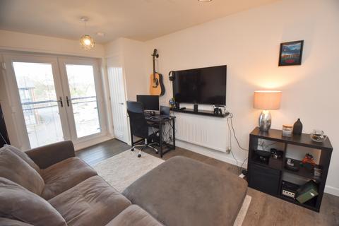 2 bedroom flat for sale, Spinning Gate, Barton Road, Davyhulme M41