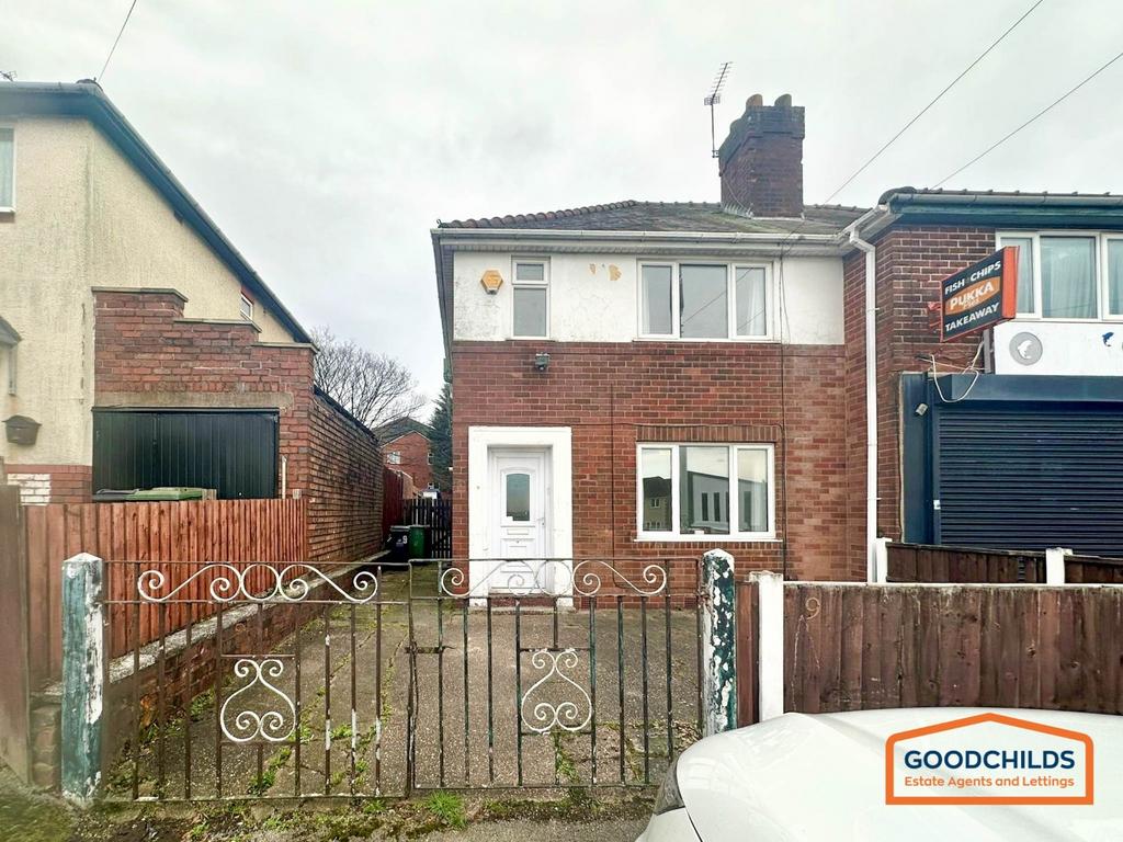 Bentley Road North, Bentley, Walsall... 3 bed semidetached house £