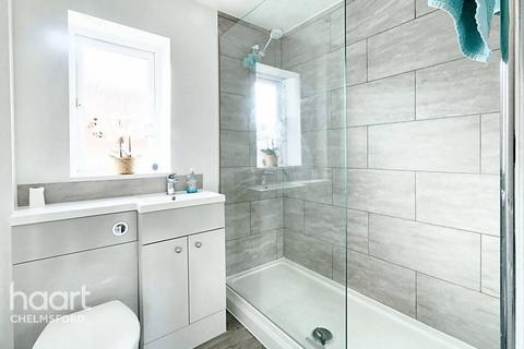 63 Earlsfield Drive, Chelmsford, CM2 6SX