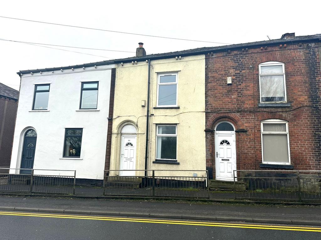 Bolton Road, Aspull, Wigan, WN2 3 bed terraced house £800 pcm (£185 pw)