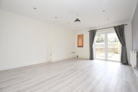 3 bedroom end of terrace house for sale, High Road, Trimley St. Mary, Felixstowe, Suffolk, IP11