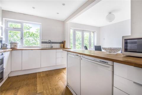 3 bedroom semi-detached house for sale, Broom Mead, Bexleyheath