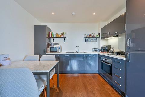 1 bedroom flat for sale, Kenneth Way, Ealing, LONDON, W5