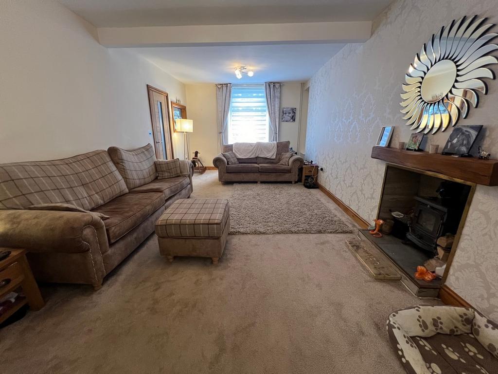 Lewis Street Pentre Pentre 3 bed terraced house £144,995
