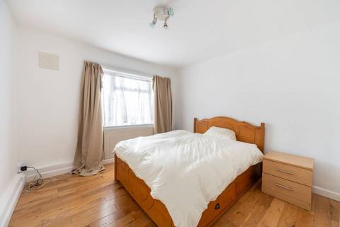 2 bedroom maisonette for sale, Aboyne Road, Neasden, London, NW10