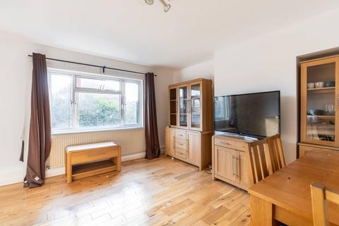 2 bedroom maisonette for sale, Aboyne Road, Neasden, London, NW10