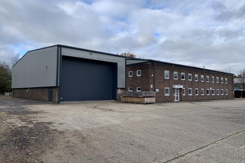 Industrial unit to rent, Unit 21 Wingate Road, Gosport, PO12 4DR