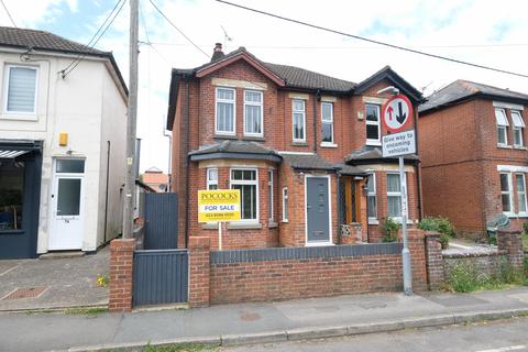 3 bedroom semi-detached house for sale, Main Road, Marchwood SO40