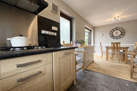 6 Brynffynon Close, Aberdare, CF44 7HL