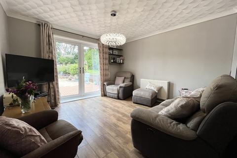 6 Brynffynon Close, Aberdare, CF44 7HL