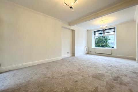 24 The Triangle, Mountain Ash, CF45 4BA