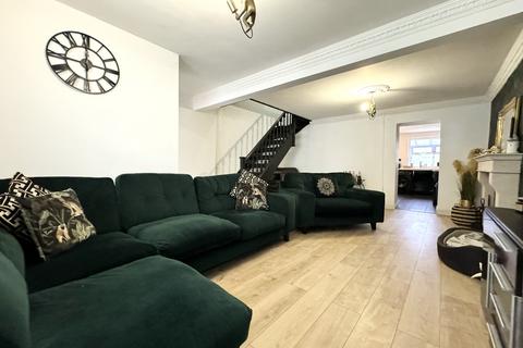 73 Bwllfa Road, Aberdare, CF44 8UF