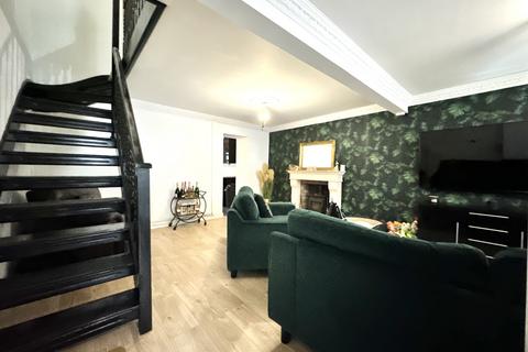 73 Bwllfa Road, Aberdare, CF44 8UF