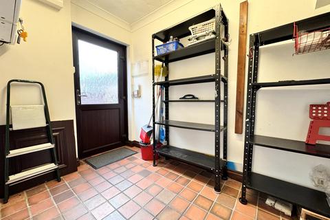 5 The Walk, Aberdare, CF44 0RQ