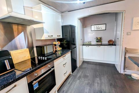 50 Braehead, Girdle Toll, Irvine, KA11 1BE