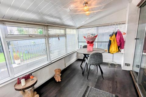 50 Braehead, Girdle Toll, Irvine, KA11 1BE