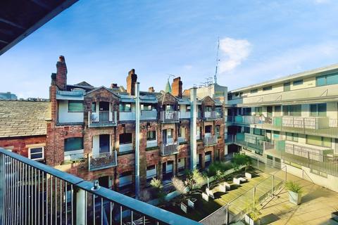 2 bedroom flat to rent, Crown Street, Leeds, West Yorkshire, LS2