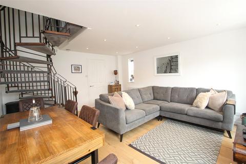 6 Botley Gardens, Southampton, SO19 0SW