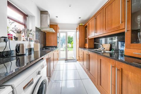 148 Bridle Road, Croydon, CR0 8HJ