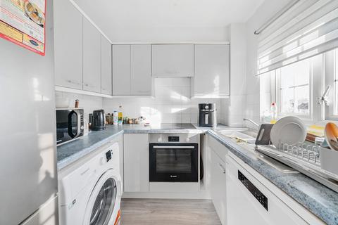 21 Sigrist Square, Kingston Upon Thames, KT2 6JT