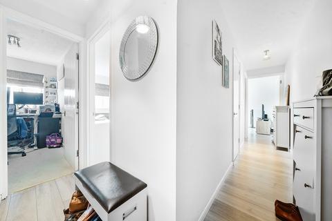 21 Sigrist Square, Kingston Upon Thames, KT2 6JT