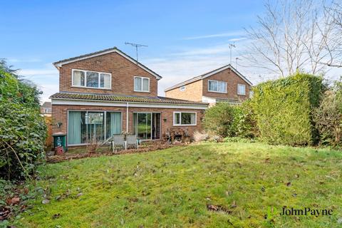 7 Blackthorn Close, Coventry, CV4 7DQ