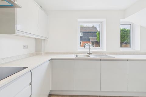 undefined, Aston Clinton, Aylesbury HP22