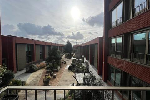 1 bedroom apartment to rent - Tapestry Apartments, Canal Reach, Kings Cross, London, N1C