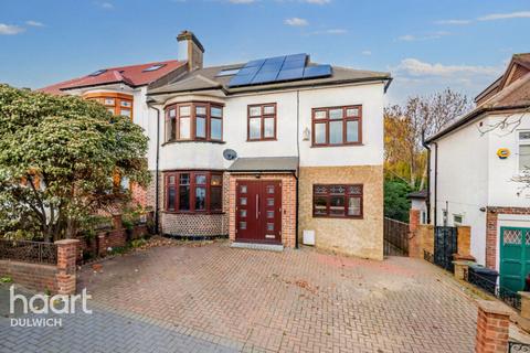 6 bedroom semi-detached house for sale, Dunoon Road, London