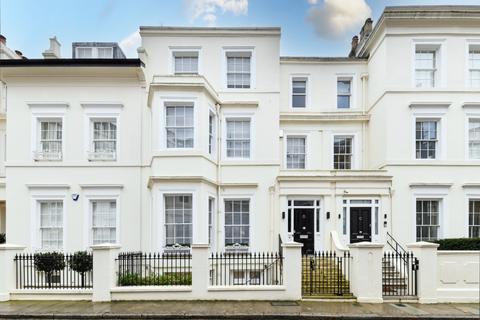 4 bedroom terraced house to rent - Cambridge Place, Kensington, London W8