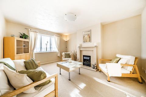 2 bedroom maisonette for sale, Marden Crescent, Bexley