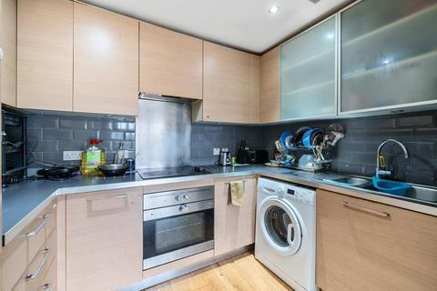 1 bedroom flat for sale, Isleworth,  Middlesex,  TW7