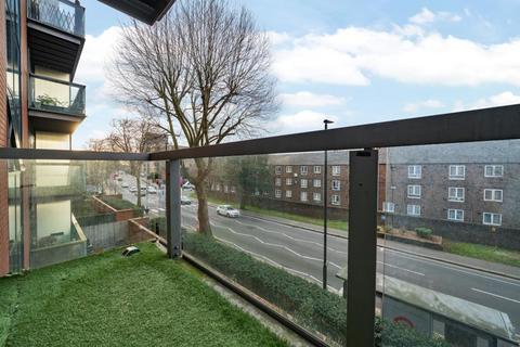 1 bedroom flat for sale, Isleworth,  Middlesex,  TW7