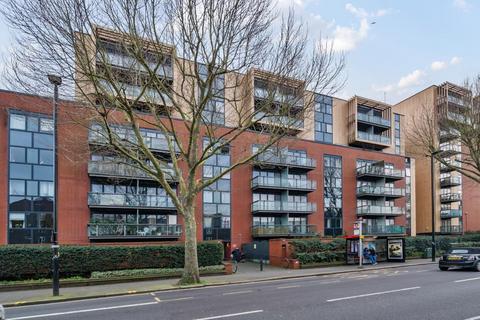 1 bedroom flat for sale, Isleworth,  Middlesex,  TW7