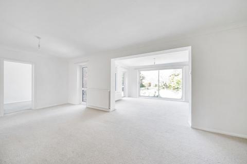 undefined, Wadham Close, Shepperton, TW17