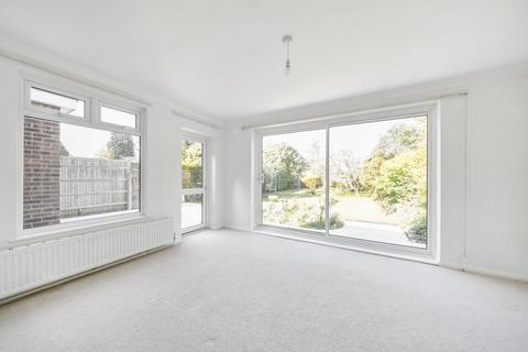undefined, Wadham Close, Shepperton, TW17